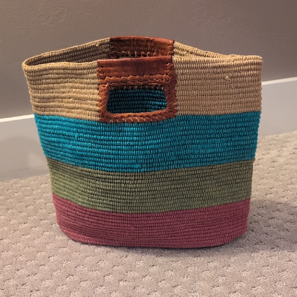 Handmade African Sea Grass Woven Basket Bag With Leather Handles